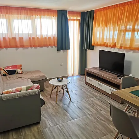 Elena Apartment